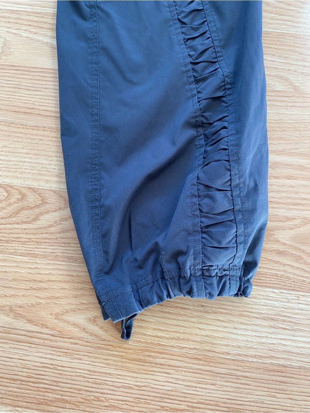 Lululemon Dance Studio Pants Grey - Picture 4 of 7